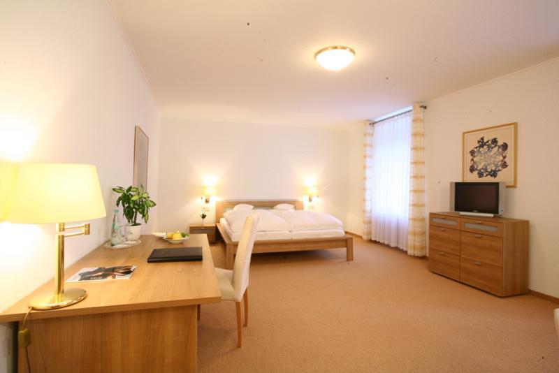 Hotel Romerbad Μπάντενβαϊλερ Δωμάτιο φωτογραφία
