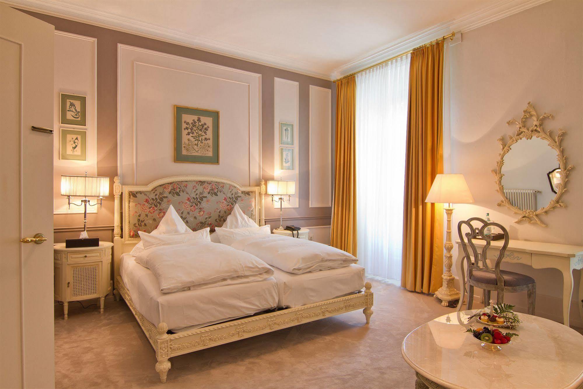 Hotel Romerbad Μπάντενβαϊλερ Εξωτερικό φωτογραφία